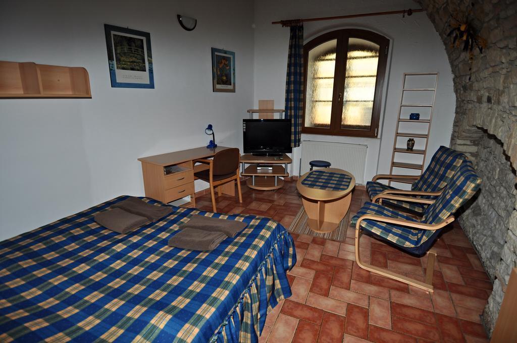 Penzion Na Hradbach Louny Εξωτερικό φωτογραφία